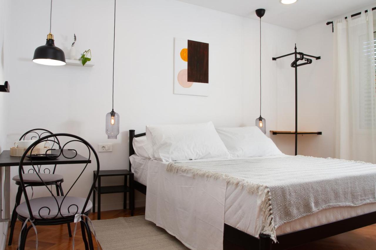 Vinea Suites Trogir Bagian luar foto